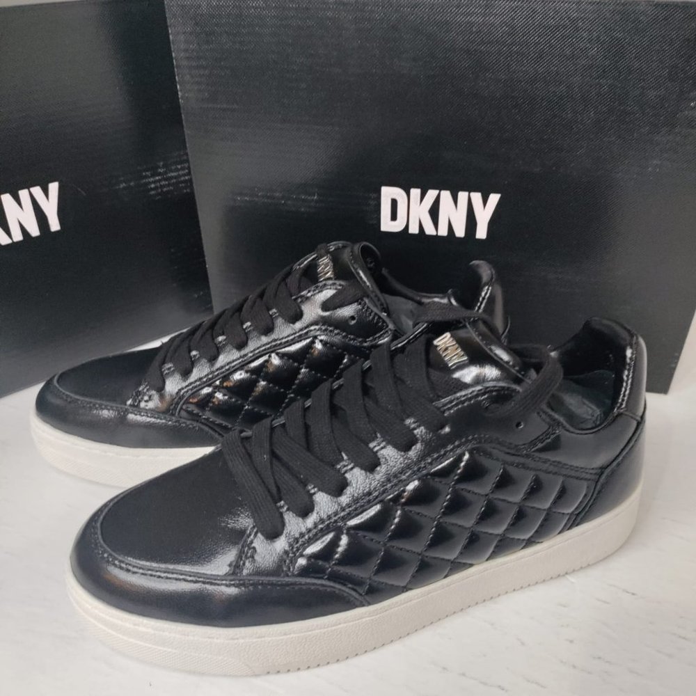 DKNY women black Oriel Sneakers brand new